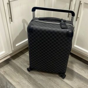 Recently bought a different color luggage set